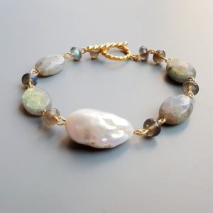 Pearl Bracelet
